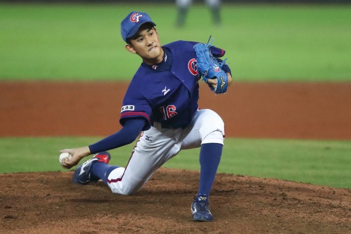 29342875882_d7b67a04d6_b-696x464